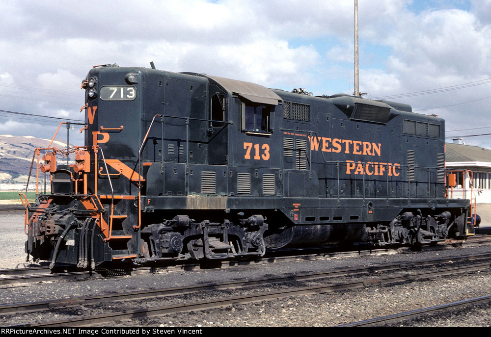Western Pacific GP7 #713